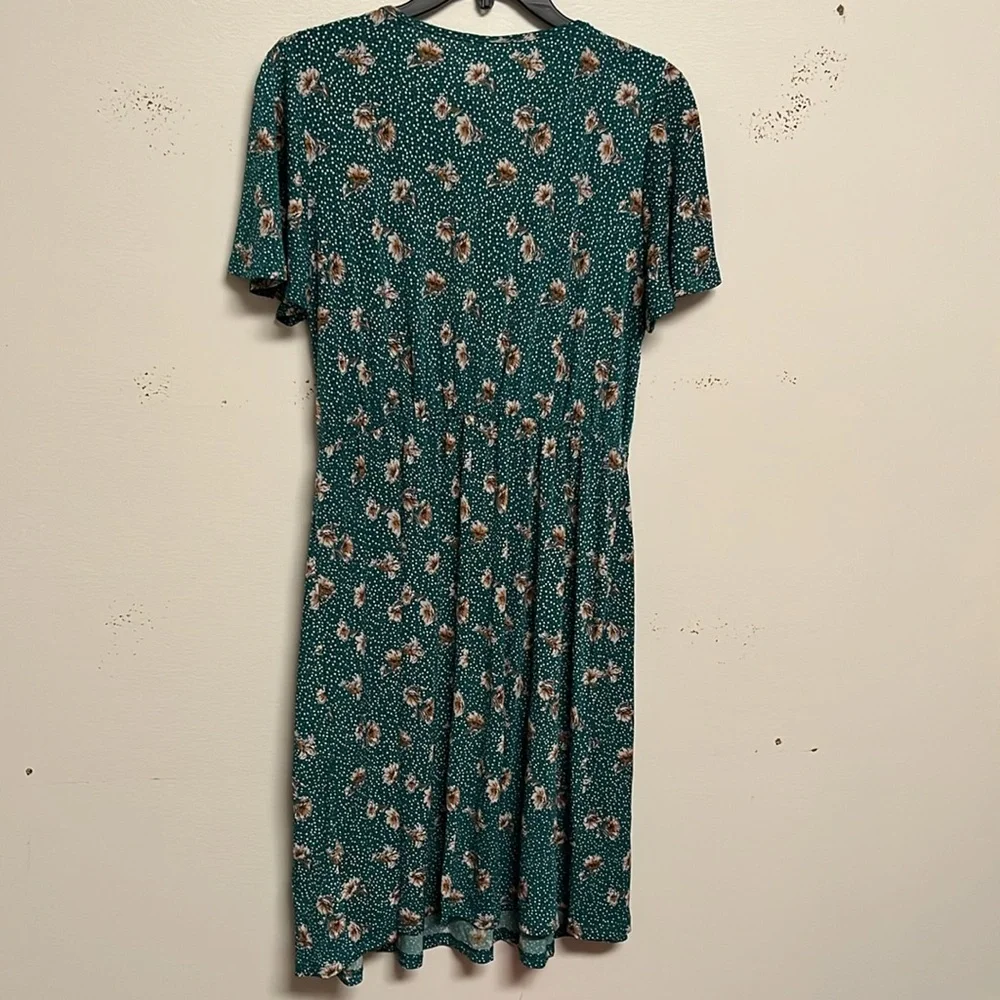 🆕🏷️Kaileigh dress flowers print - Picture 4 of 11